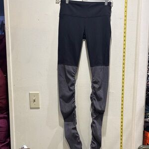 ALO Yoga Black Leggings